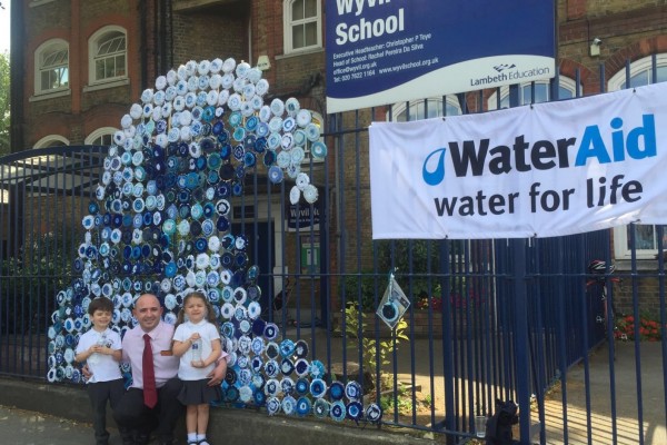 Sainsbury’s Nine Elms Point Donates Water Bottles to Local Primary School