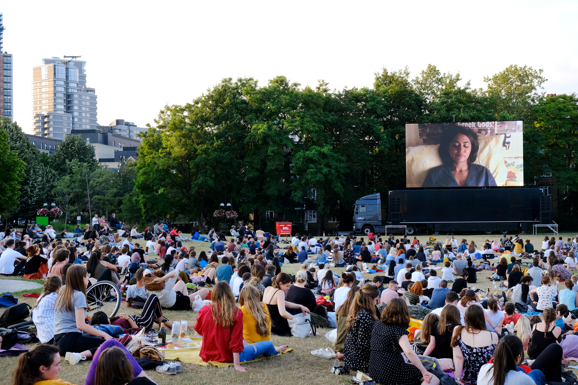 Oval Village partners with Vauxhall One for Summer Screenings