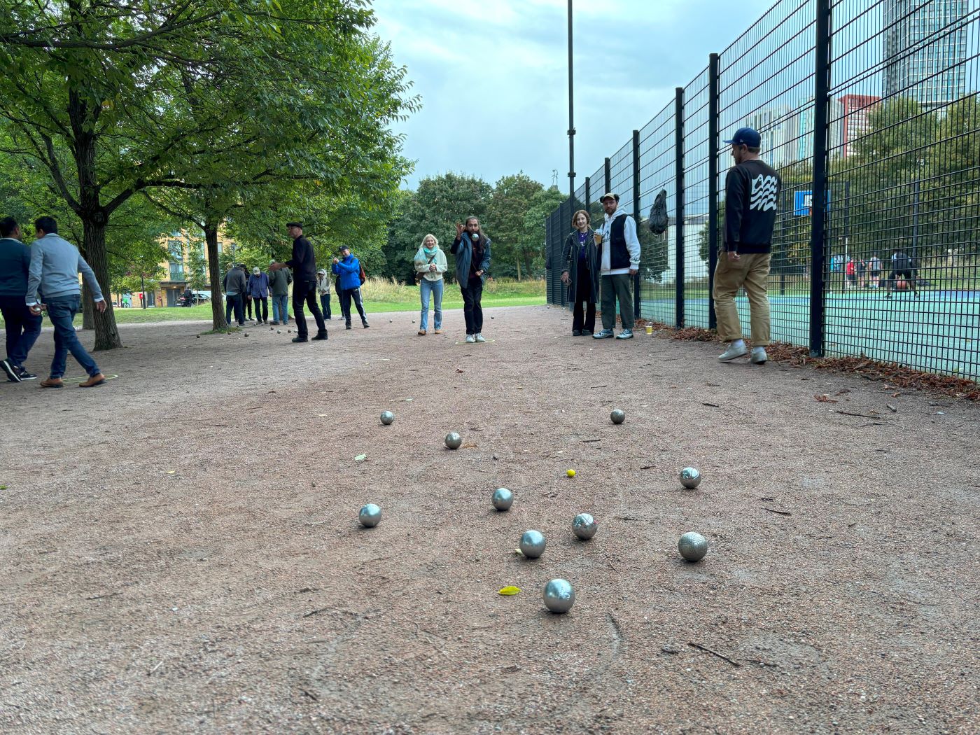 mother-kelly-s-wins-first-vauxhall-one-p-tanque-tournament-vauxhall-one